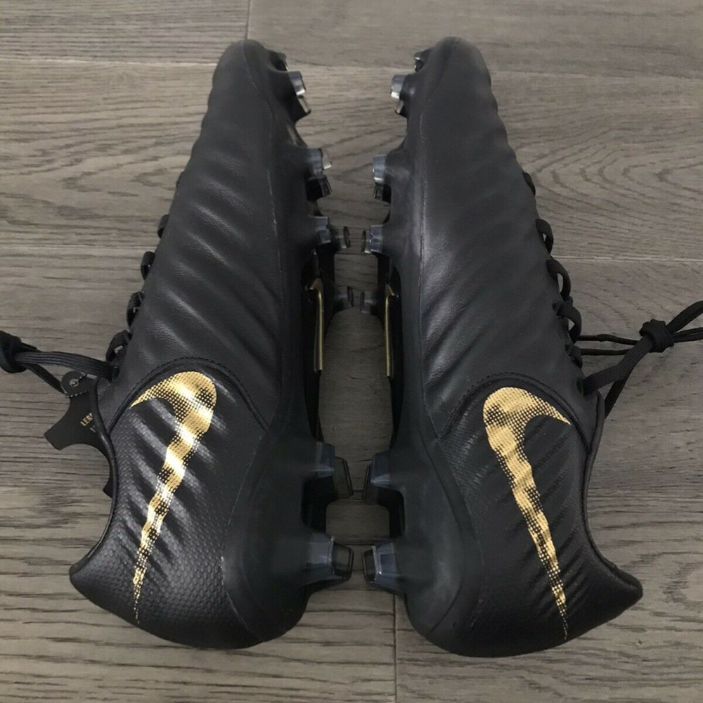 New men’s size 6.5 Nike Tiempo Legend 7 BQ7194-077 Soccer Cleats - Picture 6 of 8